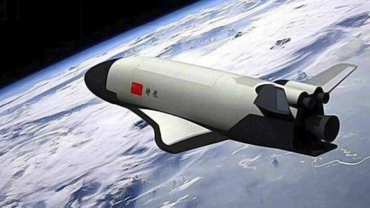 Ilustração artística do avião espacial Shenlong da China orbitando a Terra