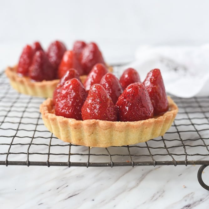 Çilekli Tart