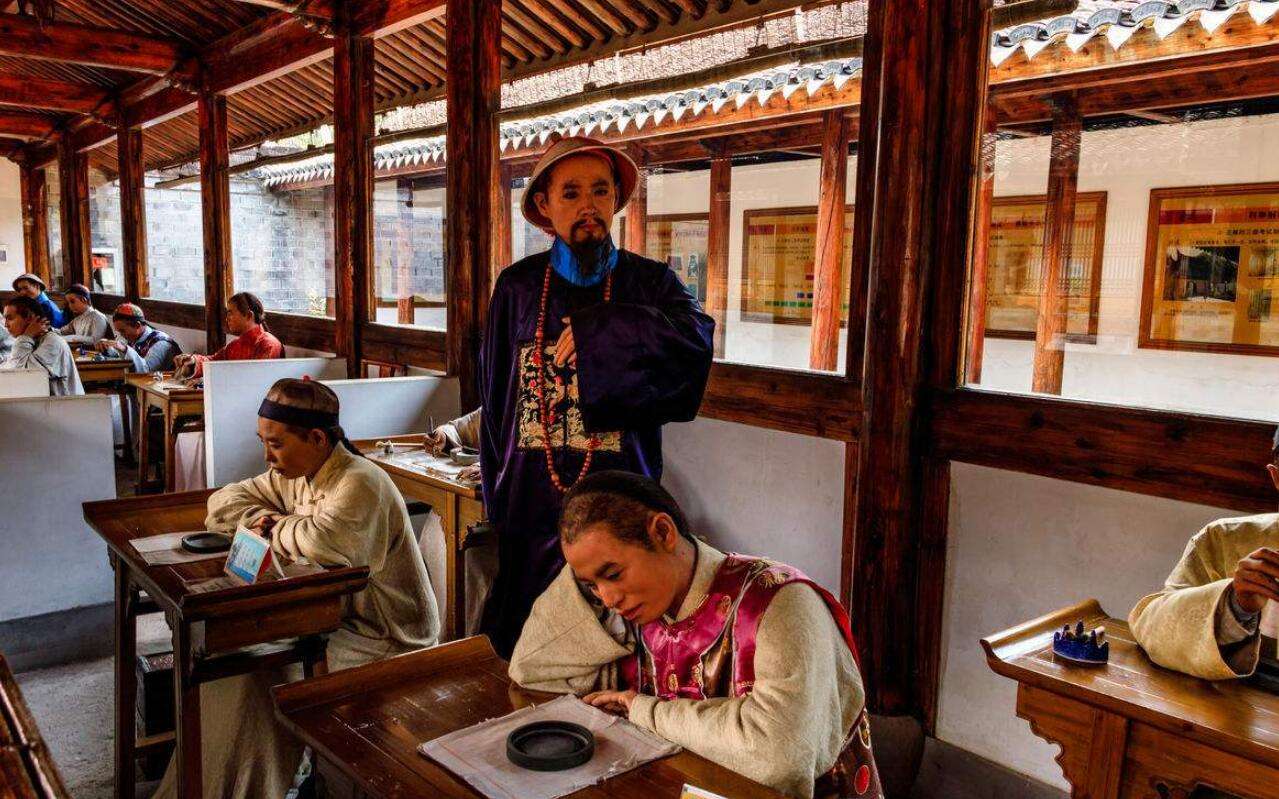 清朝科举考试场景